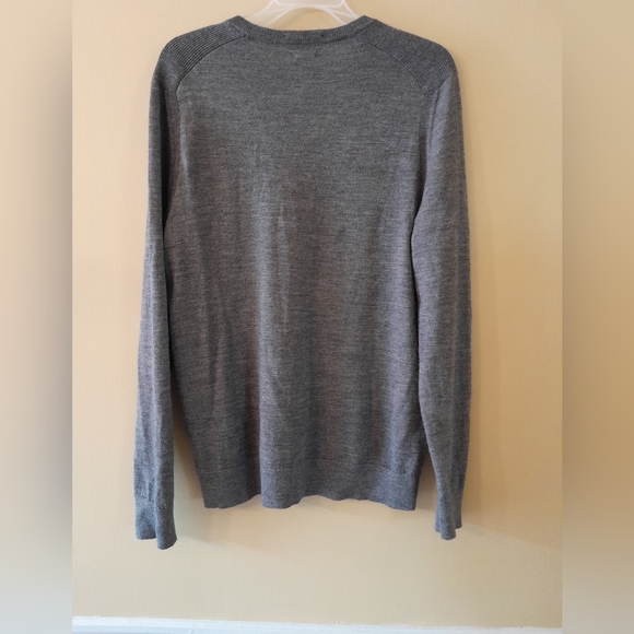 Express Merino Wool Blend V Neck Pullover Sweater SZ Medium Gray - Picture 4 of 4